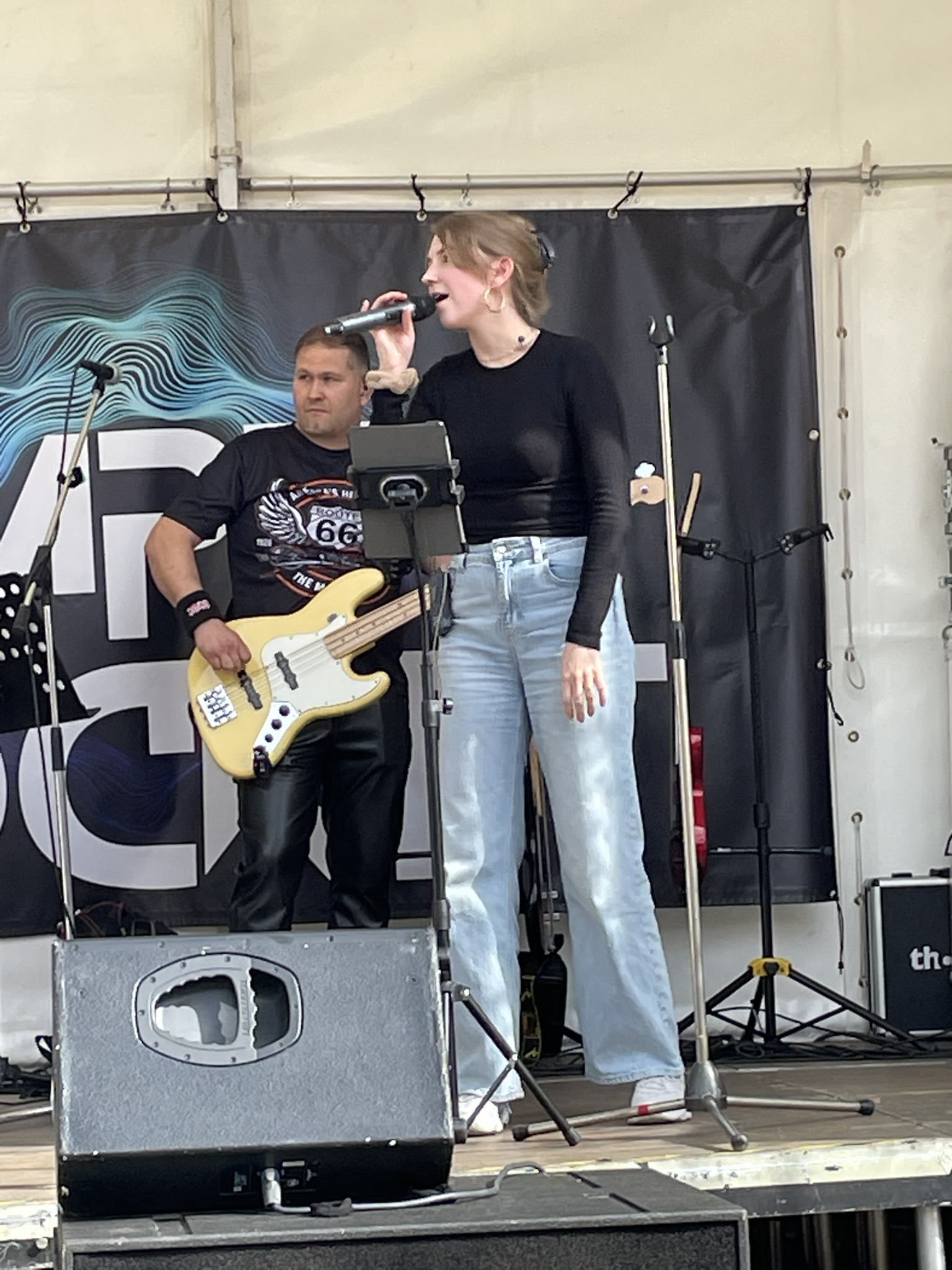 Empty-Pocket Coverband - Bildergalerie